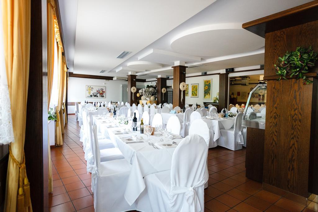 Hotel Olimpic Baselga di Pinè Buitenkant foto